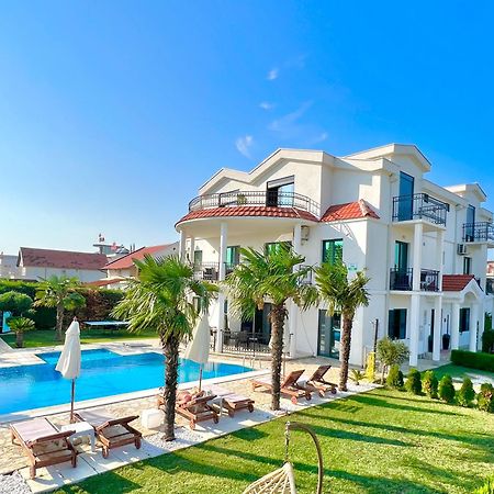 Apartments Lj Ulcinj Exterior photo